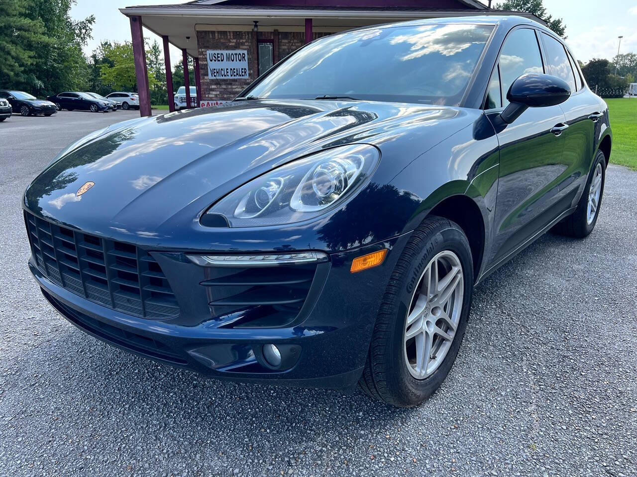 2017 Porsche Macan for sale at EAUTO LLC in Decatur, AL