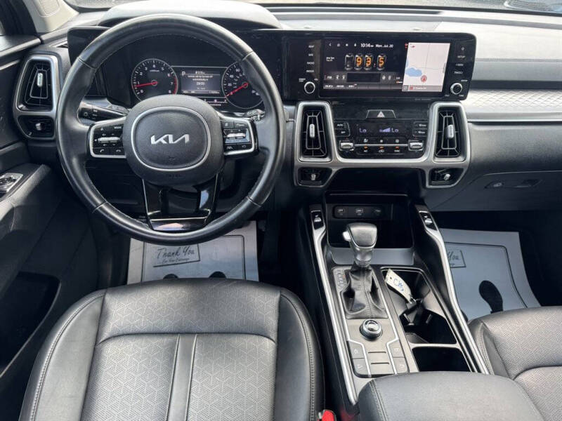 2022 Kia Sorento S