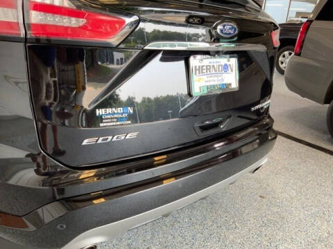 2020 Ford Edge Titanium