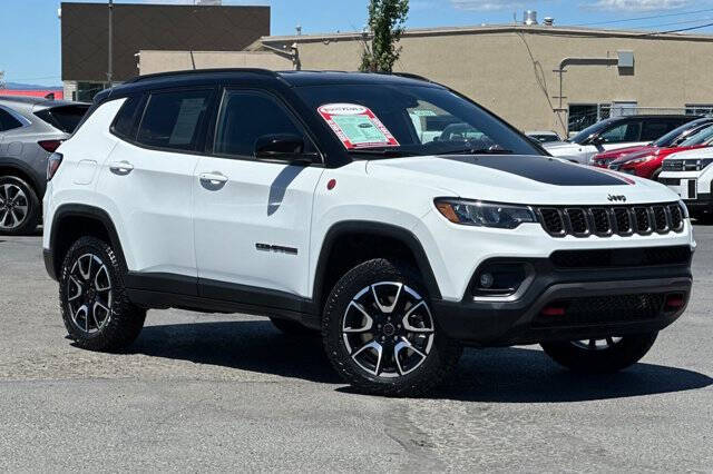 2025 Jeep Compass Trailhawk