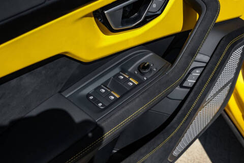 2024 Lamborghini Urus S