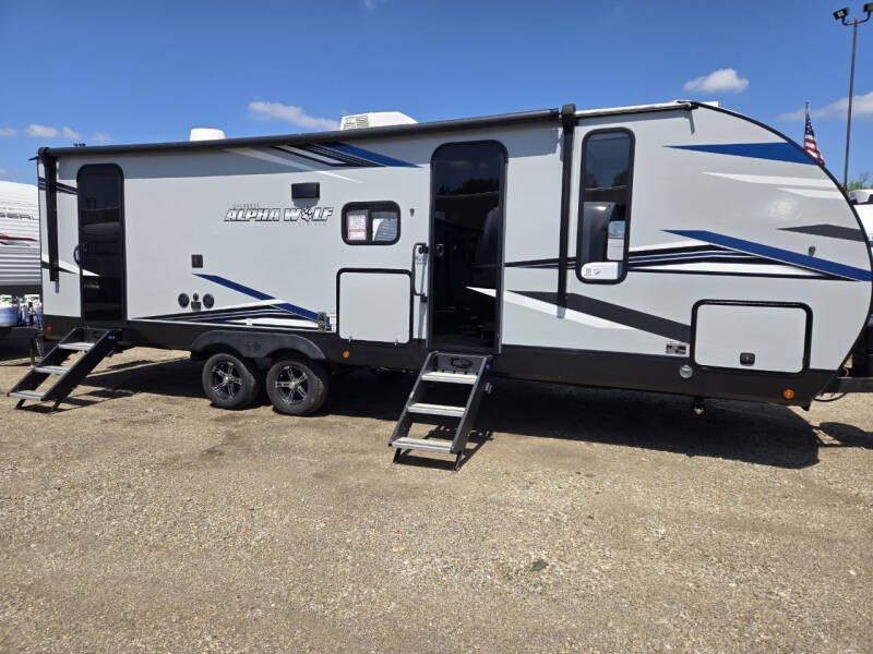 2021 Forest River Cherokee Alpha Wolf M-26DBH for sale at RV USA in Lancaster OH