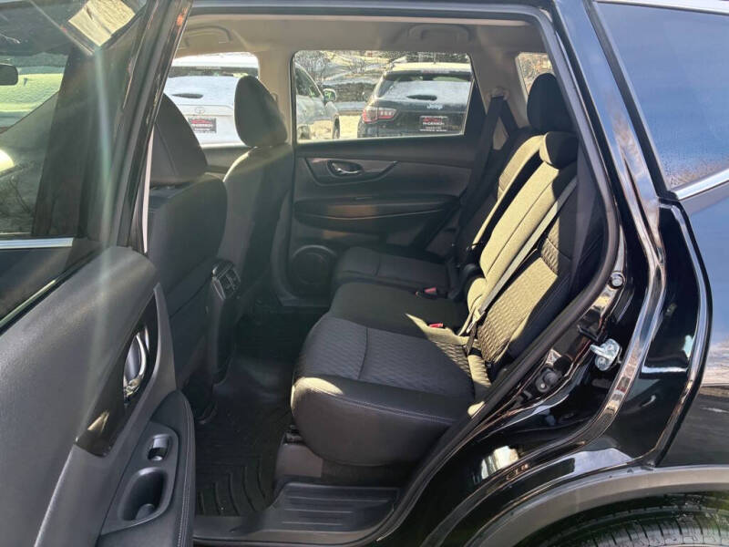 2018 Nissan Rogue SV