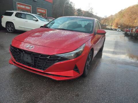 2021 Hyundai Elantra for sale at Tommy's Auto Sales in Inez KY