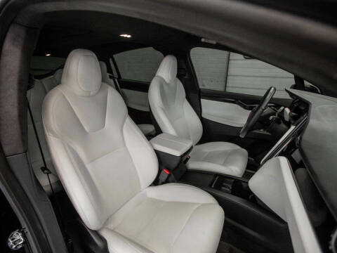 2020 Tesla Model X Long Range