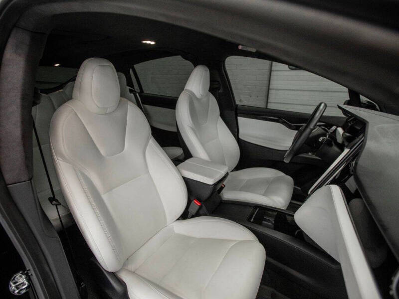 2020 Tesla Model X Long Range