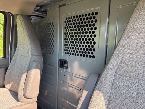 2025 GMC Savana 3500