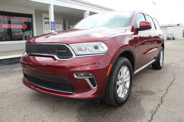 2021 Dodge Durango SXT Plus photo 3