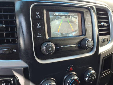 2024 RAM 1500 Classic SLT