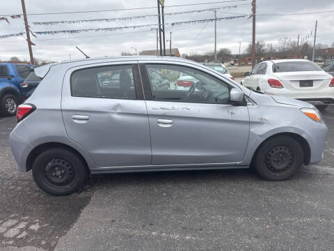 2022 Mitsubishi Mirage ES