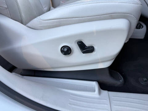 2021 Chrysler Pacifica Hybrid Touring L