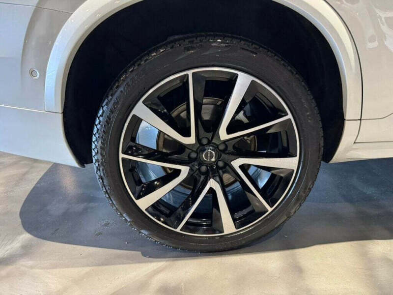 2023 Volvo XC90 B6 Plus Bright Theme 6P