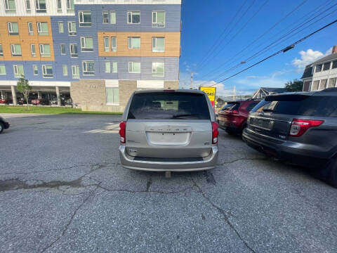 2016 Dodge Grand Caravan SXT