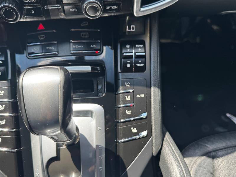2014 Porsche Cayenne