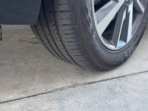 2020 Nissan Versa SV