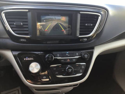 2020 Chrysler Pacifica Touring L