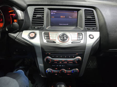 2010 Nissan Murano LE