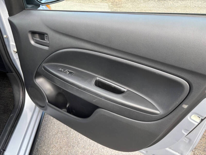 2021 Mitsubishi Mirage ES