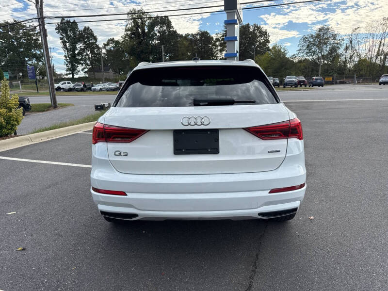 2019 Audi Q3 quattro Premium 45 TFSI