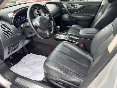 2012 Infiniti FX35