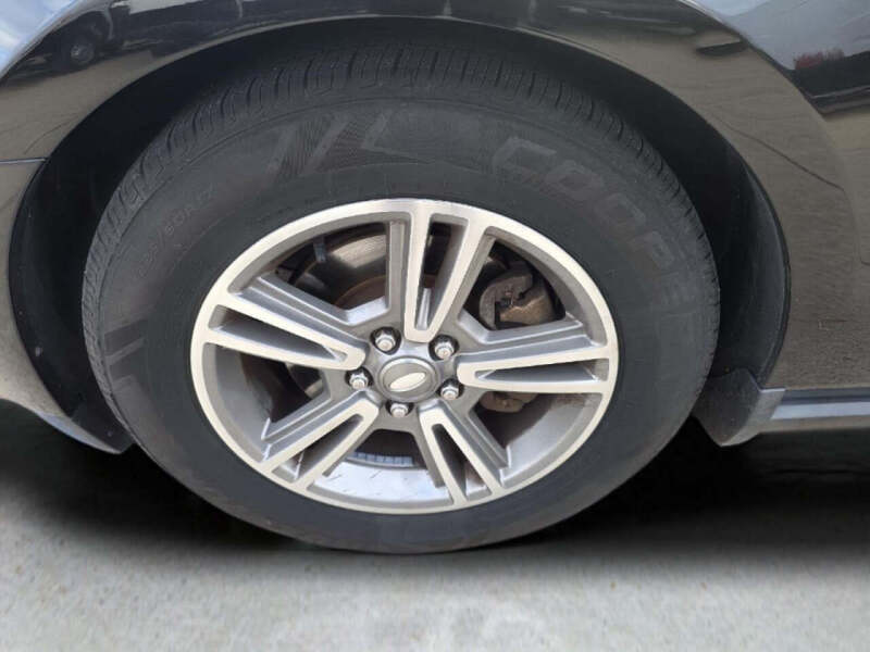 2011 Ford Mustang V6 Premium