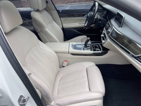 2016 BMW 7 Series 740i