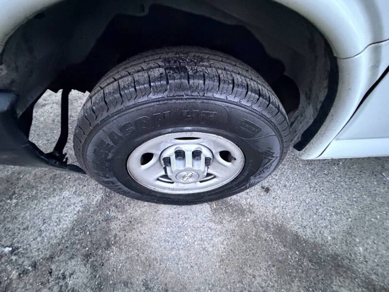 2020 Chevrolet Express 2500