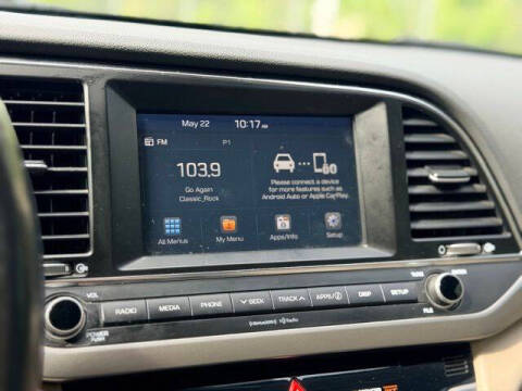 2018 Hyundai Elantra