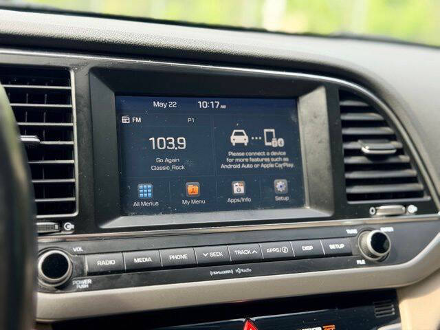 2018 Hyundai Elantra