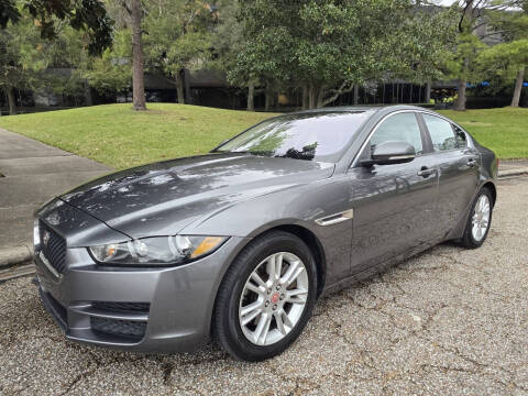 2017 Jaguar XE 25t Premium