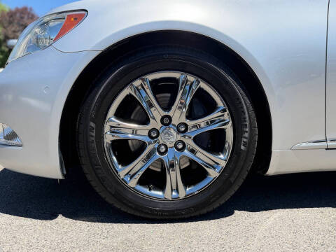 2008 Lexus LS 460