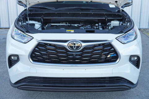 2022 Toyota Highlander Platinum