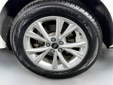 2024 Audi Q3 quattro S line Premium 45 TFSI