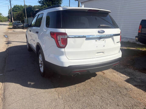 2016 Ford Explorer