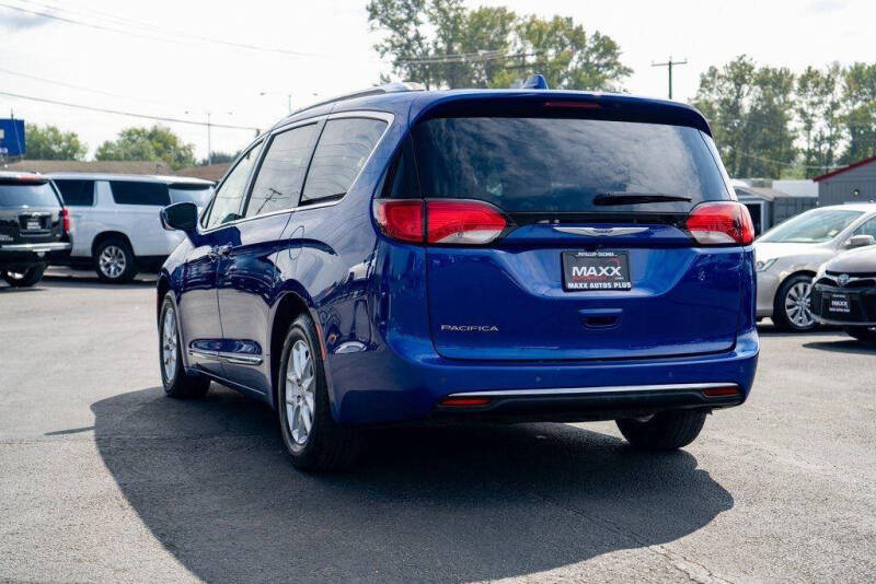 2020 Chrysler Pacifica Touring L