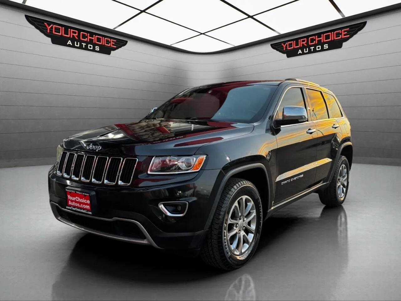 2015 Jeep Grand Cherokee Limited 4x4 4dr SUV's photo
