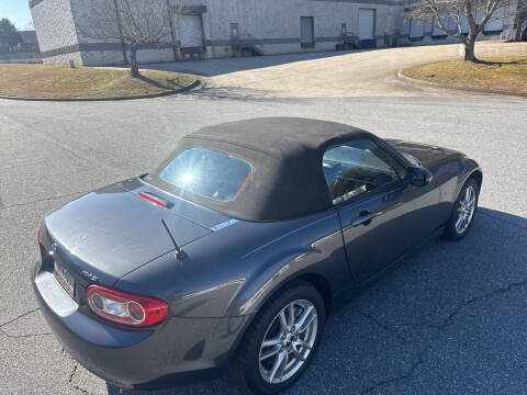 2015 Mazda MX-5 Miata Sport