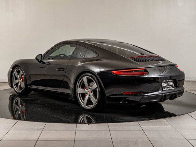 2017 Porsche 911 Carrera S