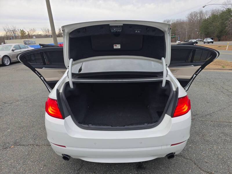 2011 BMW 5 Series 535i