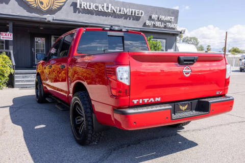 2022 Nissan Titan