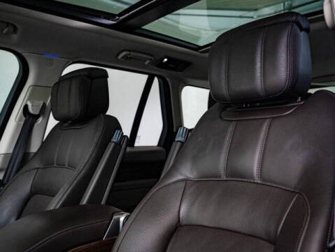 2021 Land Rover Range Rover P525 HSE Westminster Edition