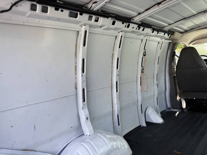 2005 Chevrolet Express 2500