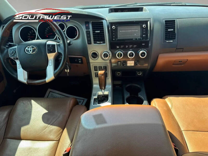 2016 Toyota Sequoia Platinum