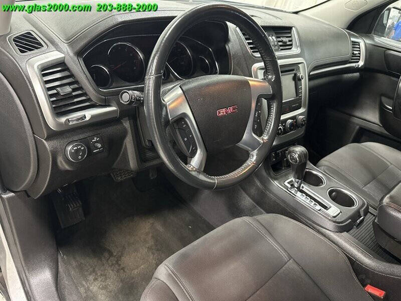 2015 GMC Acadia SLE-2