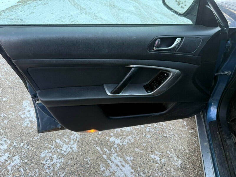 2008 Subaru Outback 2.5i