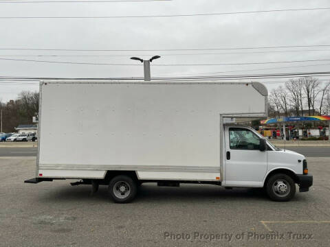 2017 Chevrolet Express 3500