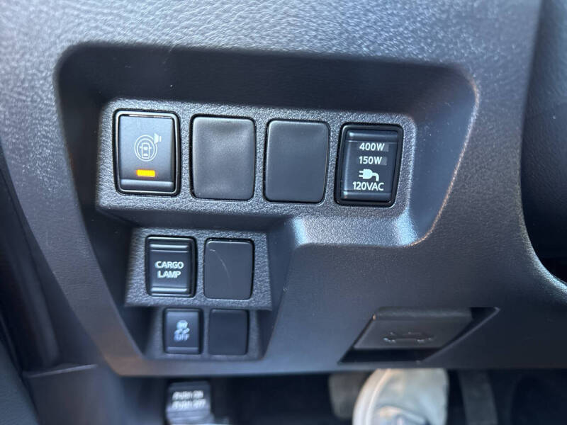 2023 Nissan Frontier PRO-X