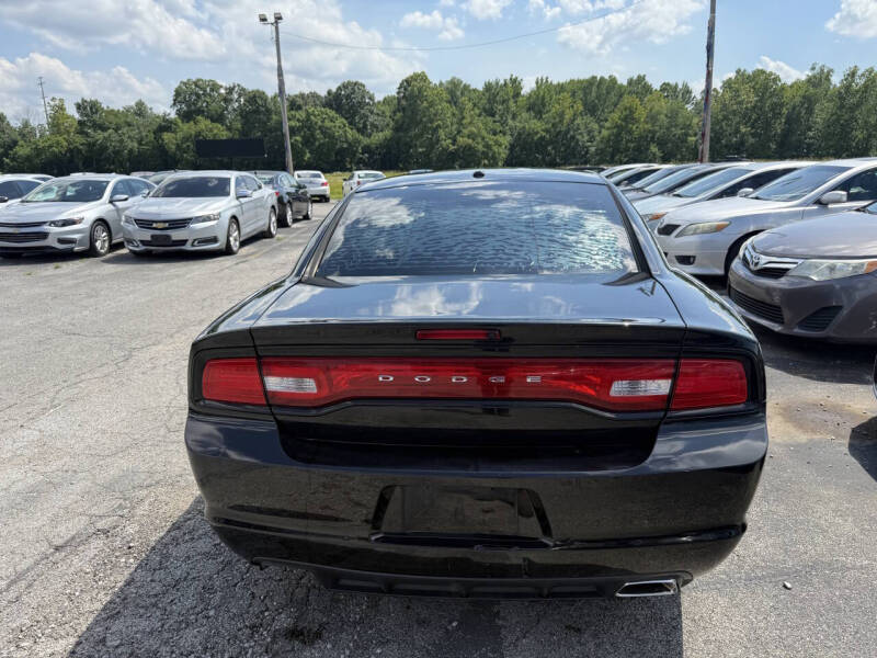 2012 Dodge Charger SE