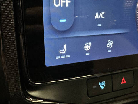 2023 Ford F-150 Lightning XLT