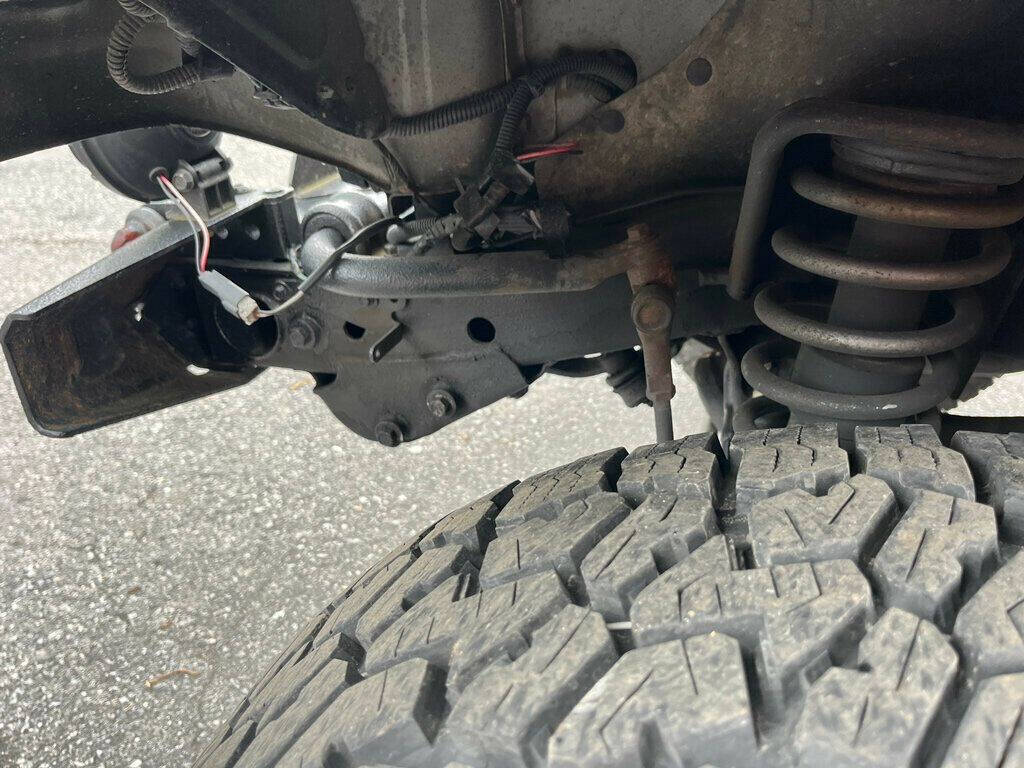 2004 Jeep Wrangler 24